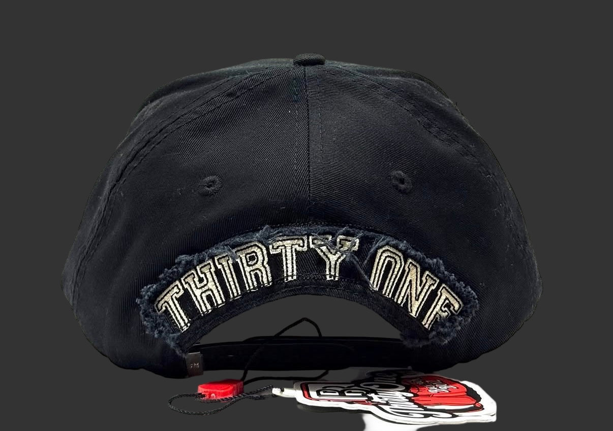 31 Hats Backpackboyz ( caja/cubrepolvo )