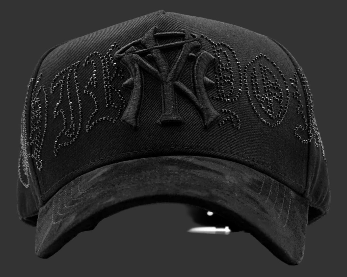31 Hats NY Crystals Black